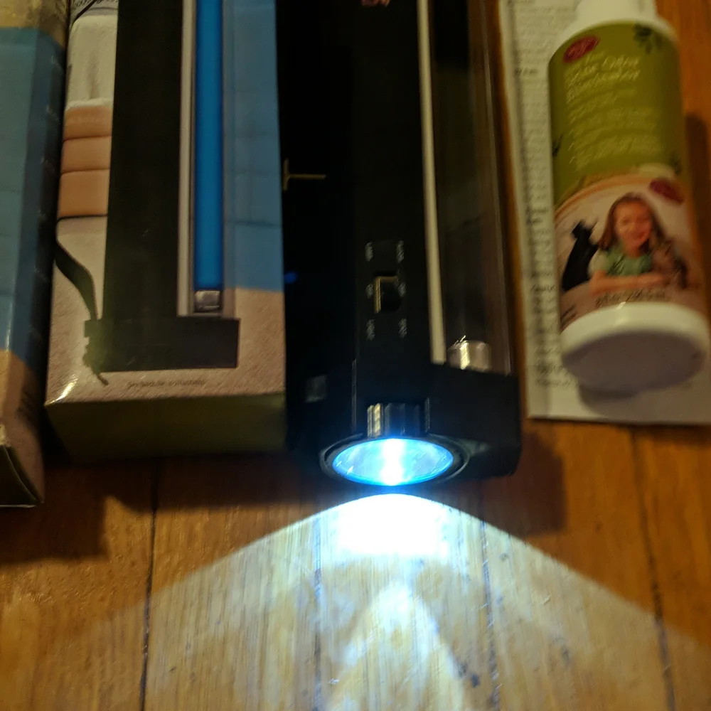 New stink finder UV urine detector and urine odor eliminator